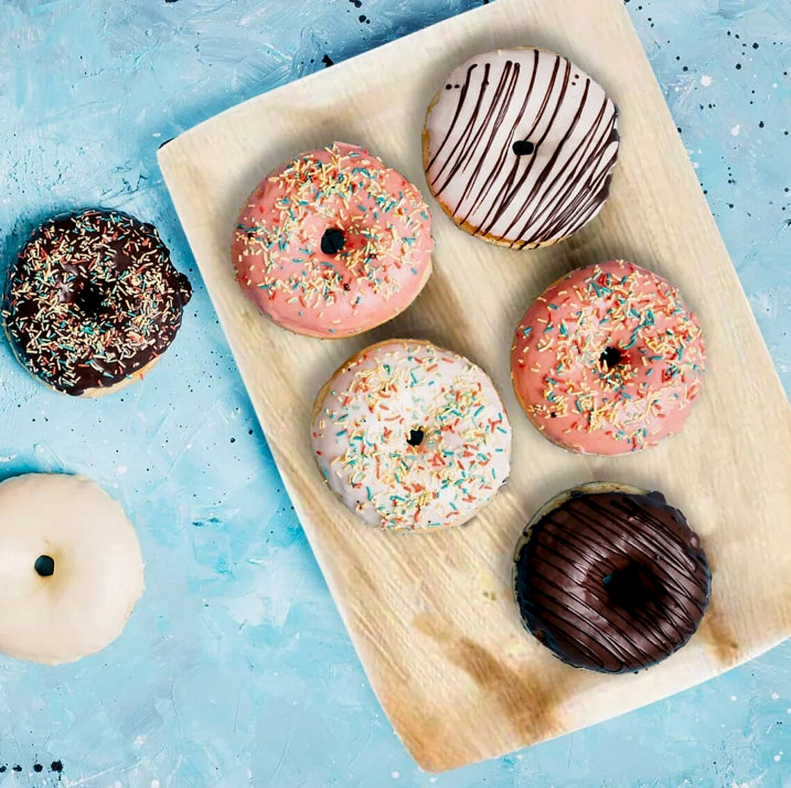 Large Rectangle Palm Leaf Disposable Wooden Platter -  14" x 10" - Eco Leaf Products