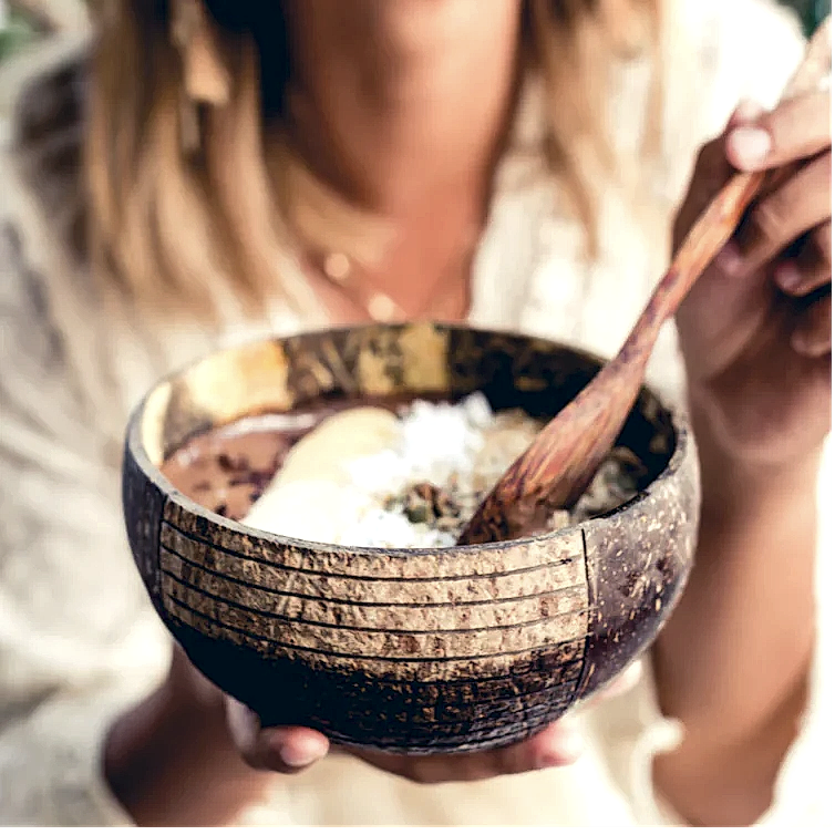 Jumbo Patterned Coconut Bowls & Spoons - Reusable - Eco Leaf Products