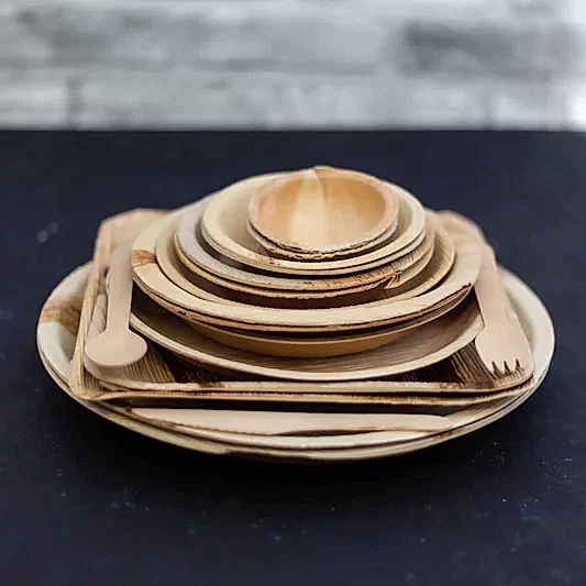 (eco) Christmas Party Gift Set - Compostable Palm Leaf Plates, Bowls & Cutlery Set - Eco Leaf Products