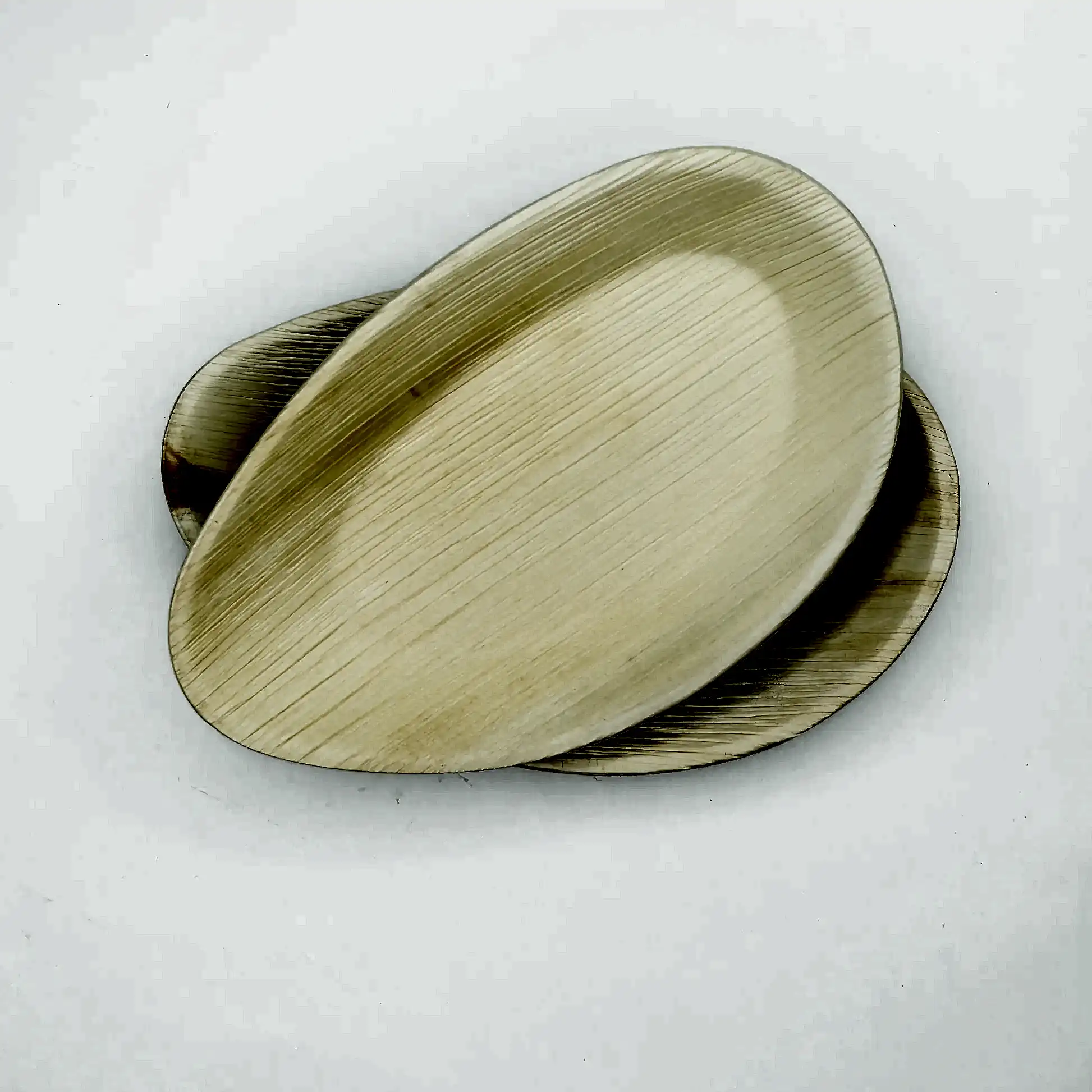 10" x 6.5" - Large Oval Palm Leaf Disposable Plates - Eco Leaf Products