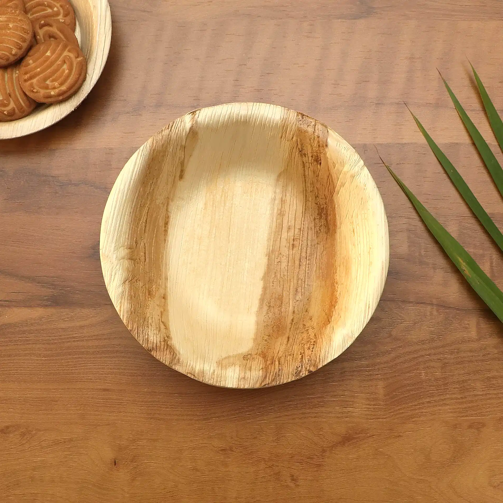 7" / 17.5 cm Round Palm Leaf Bowls - Eco Leaf Products