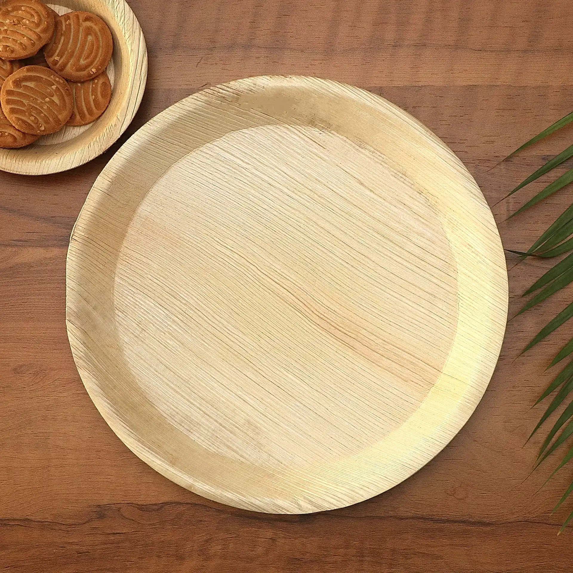 10" / 25 cm Round Disposable Palm Leaf Plates - Eco Leaf Products