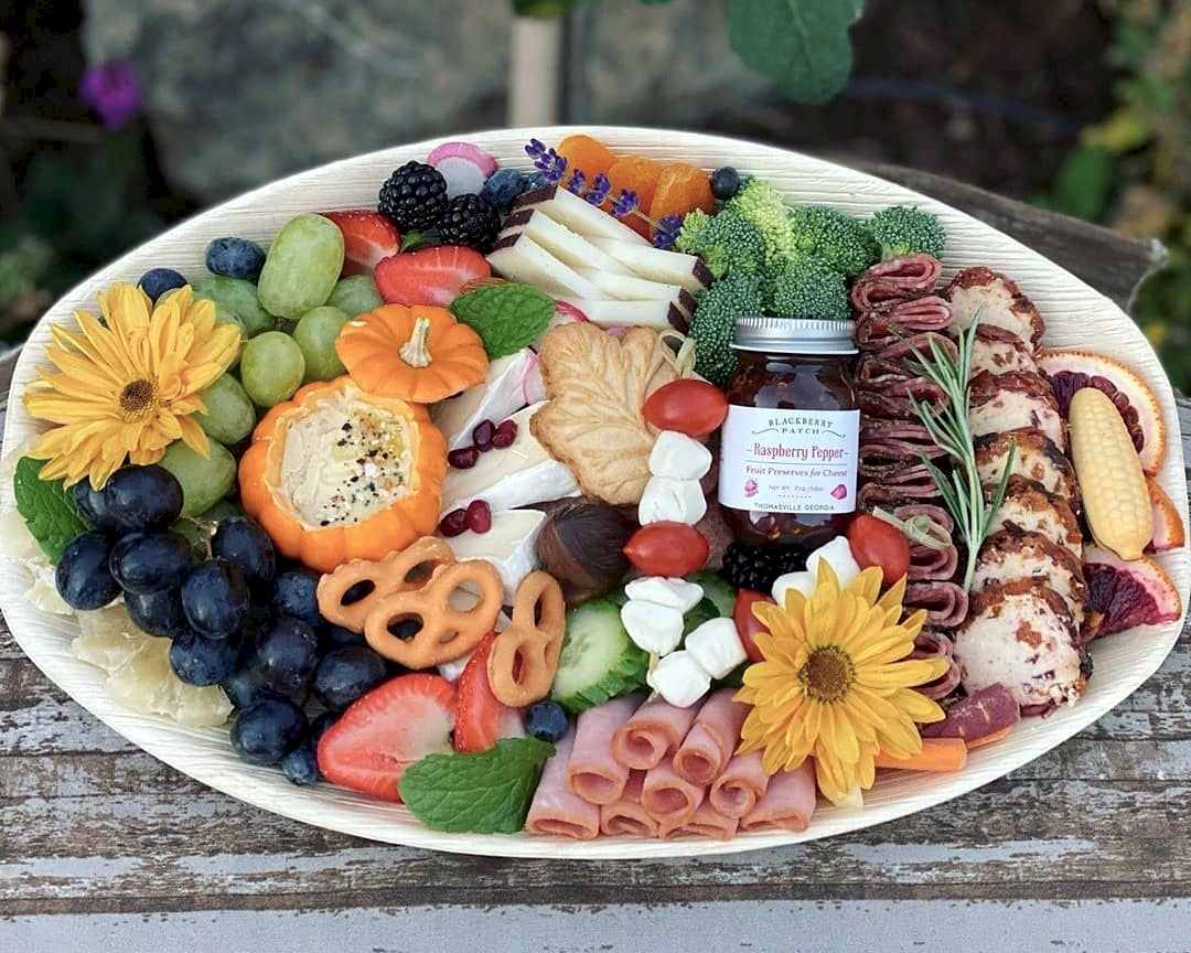 Oval Palm Leaf Serving Platter - Large Disposable Bamboo Tray - Eco Leaf Products
